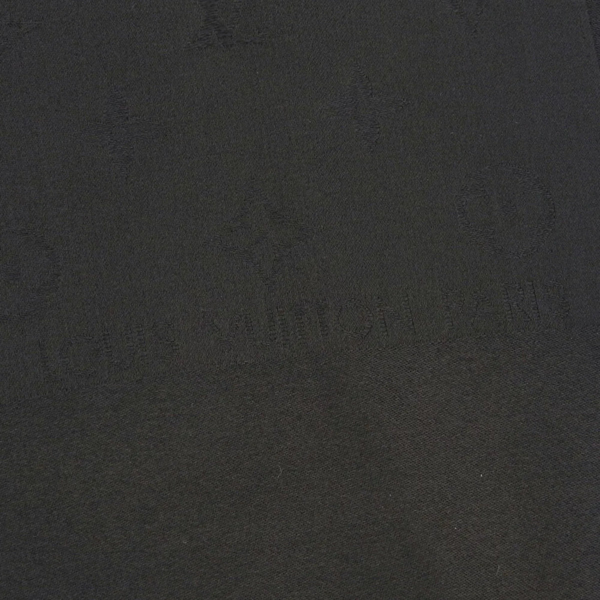 Pre-Owned Louis Vuitton LOUIS VUITTON monogram scarf silk black (Like New)