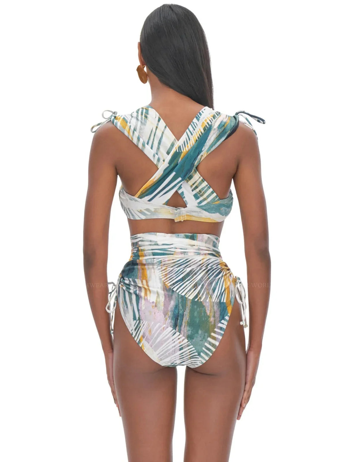 Andrea Iyamah ABSTRACT MULTI Menasa Ruched Underwire Bikini Swim Top, US Large