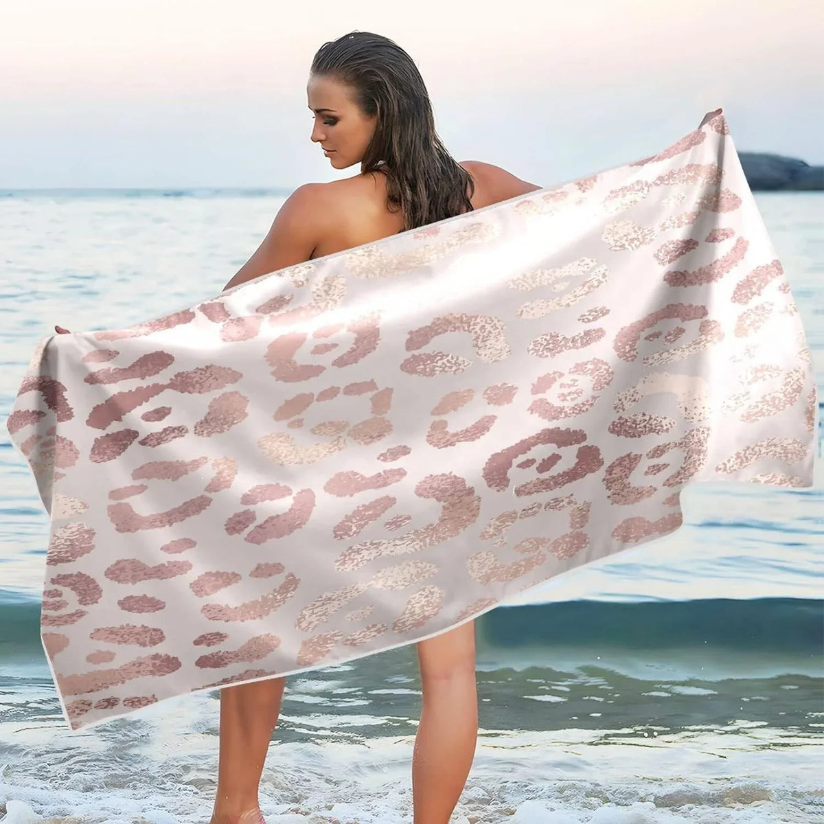 Bestwell Leopard Beach Towel Oversized Towel Blanket, Thin Lightweight Microfiber Sand Free Quick Dry Towel, 30”X60” Multipurpose Pool Bath Yoga Swim Shower Towel