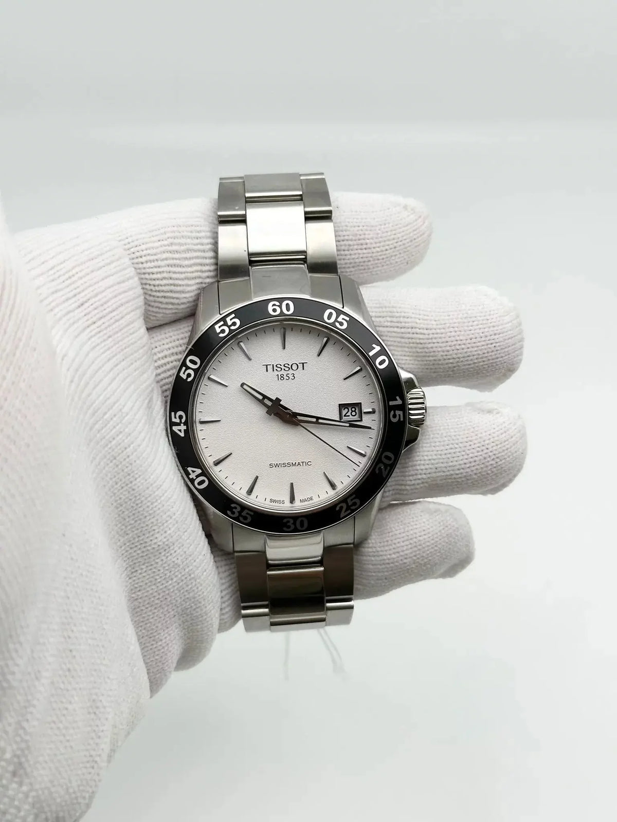 Tissot V8 Swissmatic Steel Silver Dial Men Automatic Watch T106.407.11.031.00